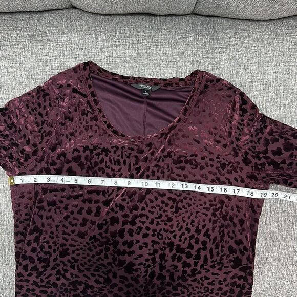 Simply Vera VeraWang Women's Top Burgundy Velvet Leopard Print Long Sleeve Sz L - Picture 9 of 13